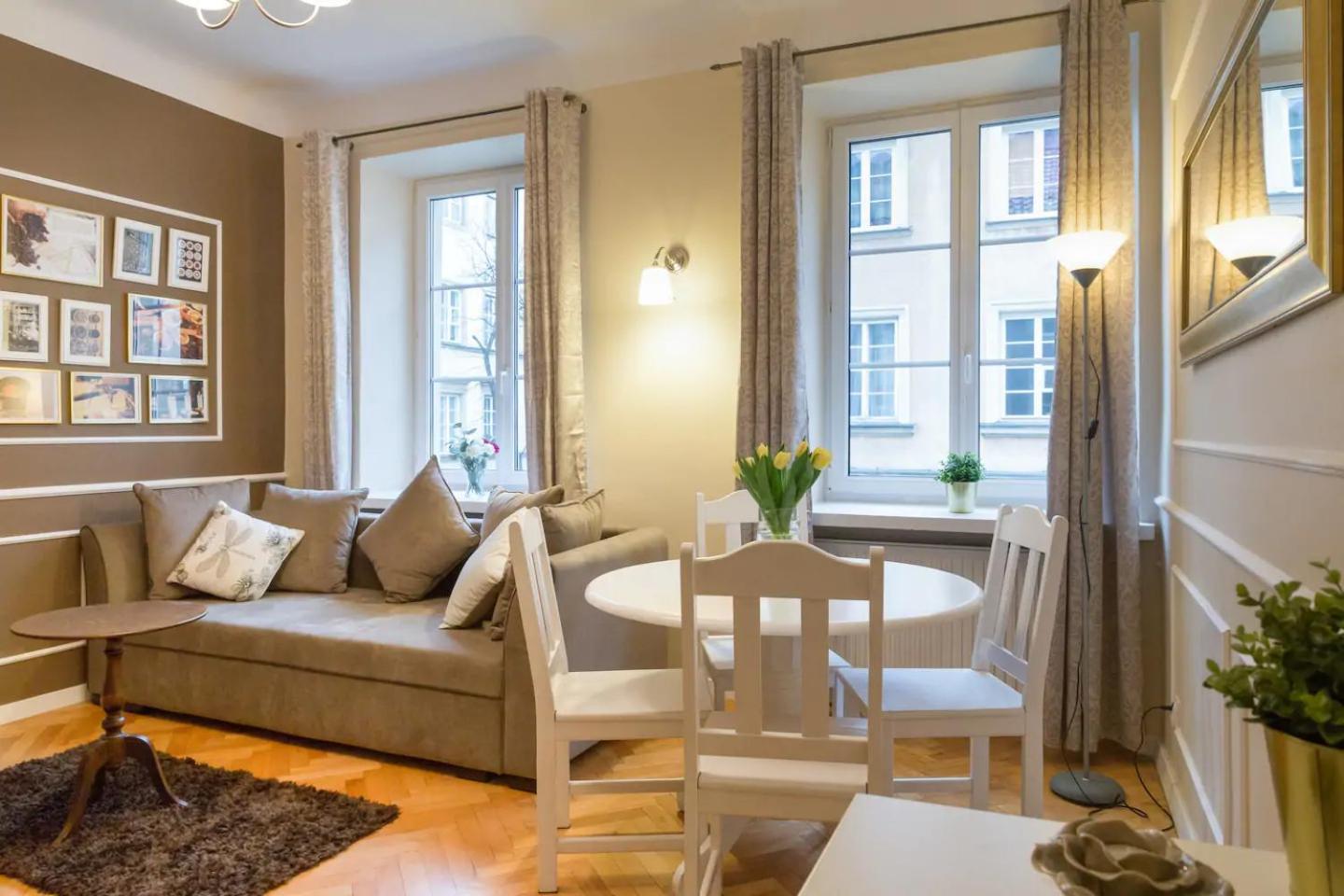 Coffee&chocolate Apt. Old Town. Apartment Warsaw